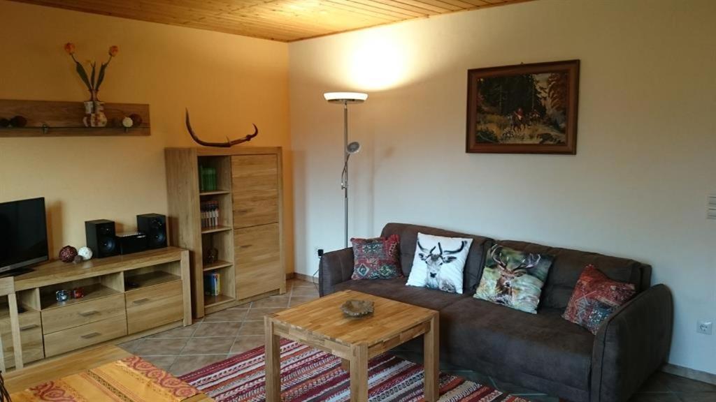 Ferienwohnung Maifeld Wierschem Ngoại thất bức ảnh