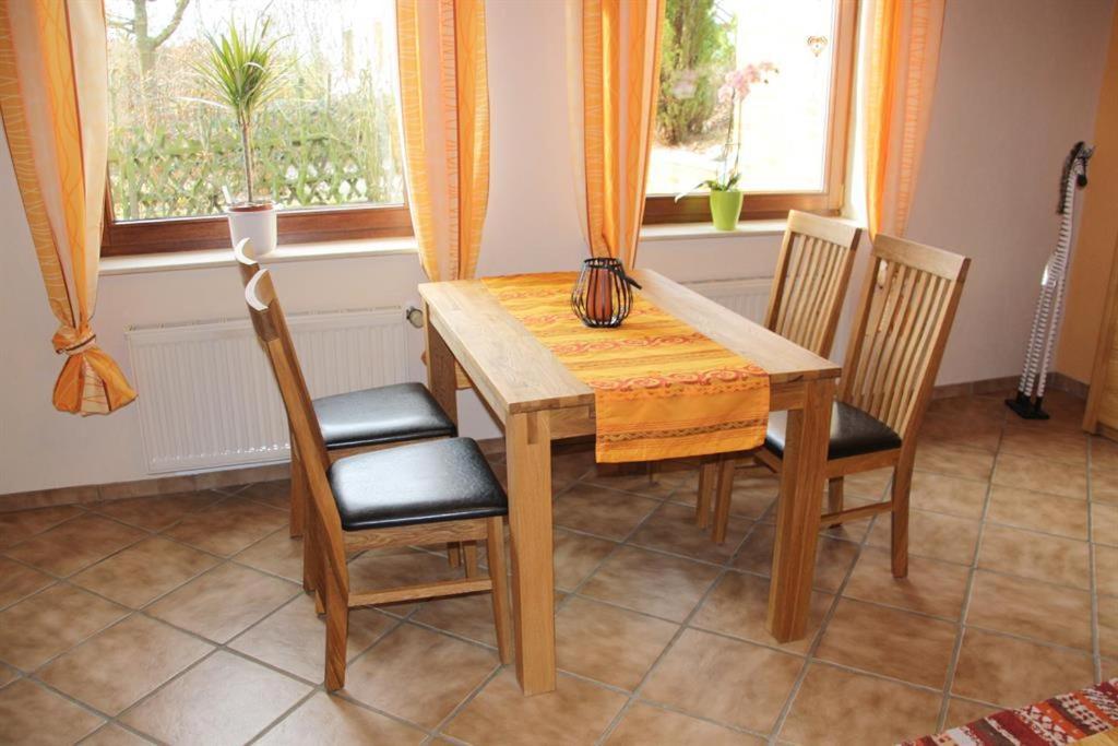 Ferienwohnung Maifeld Wierschem Ngoại thất bức ảnh